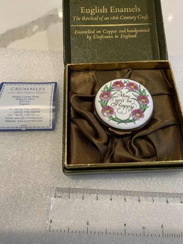 English enamels crummles - by,