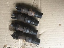 VW T4 TRANSPORTER 1.9 DIESEL 1X SET OF DIESEL INJECTORS 068130202a