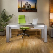 Modern Designer Desk / Work