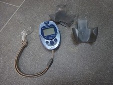 OMRON Walking Style Pro Pedometer with 2x Belt Clip & Cord new battery HJ720IT