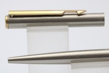 Vintage (1980) Parker Arrow