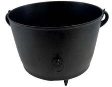 Antique Cast Iron 3 Leg Bean