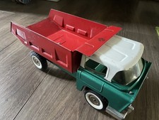 Vintage Tri-ang Hi-Way series pressed steel tipper truck 1960s