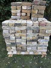 London Yellow Bricks –