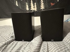 Bowers & Wilkins B&W 686