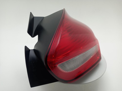 Ford focus tail light - ford,