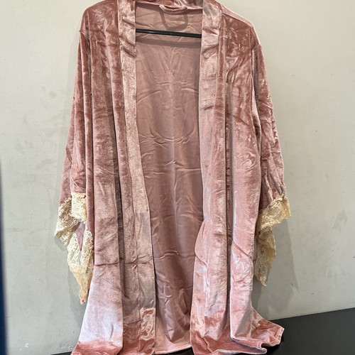 Pink solid velvet kimono - solid,