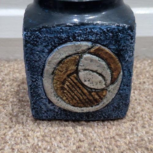 Troika square ceramic - square,