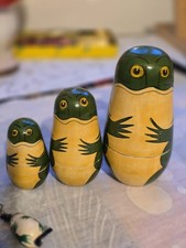 Vintage Wooden 4 Inch Russian Nesting Dolls Of Frogs &  Pair Of Earrings Inside