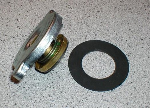 Radiator cap 13lbs triumph - cap,