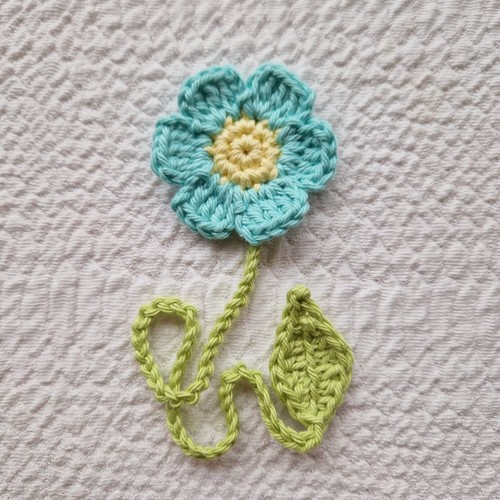 Turqupise daisy flower crochet - turqupise,