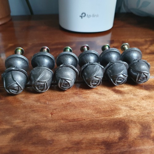 Antique pewter effect - x,