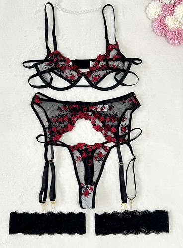 Black red embroidered - black,