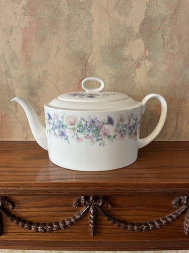 Wedgewood angela teapot - wedgewood,