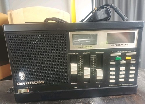 Grundig satellit 300 vintage - grundig,