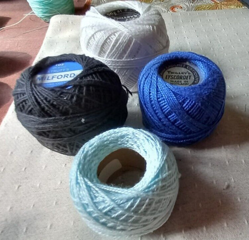 Bundle twilley strutt s - bundle, strutt's