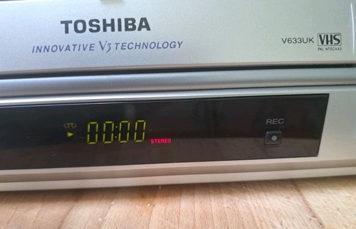 Toshiba v633uk vcr - toshiba,