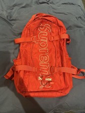 Supreme FW18 Backpack | Red  