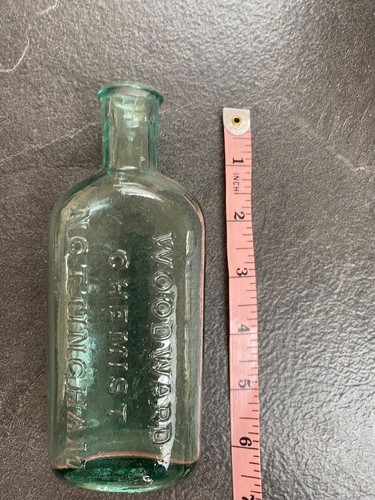 Vintage glass embossed - vintage, 6”
