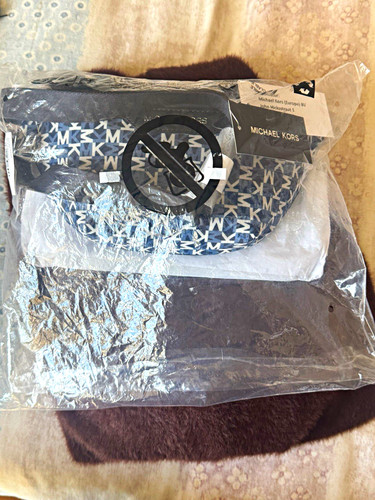 Michael kors navy logo - kors,