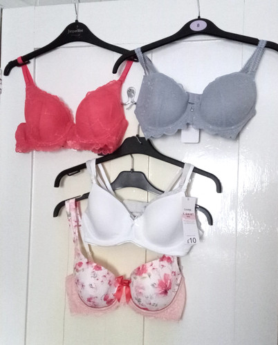 Bnwt new padded bra - 5,
