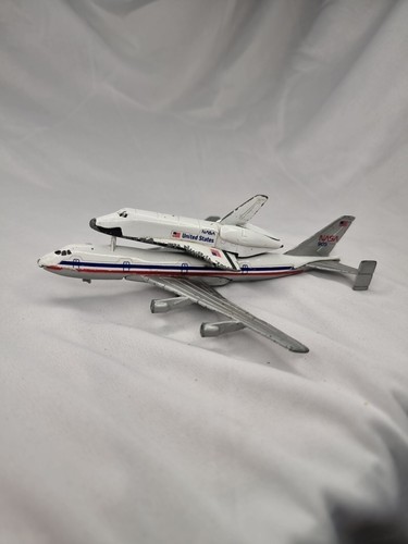 Columbia nasa 905 747 - &,