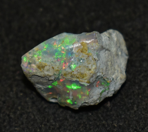 Smooth white opal rough - smooth,