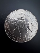 1977 Silver jubilee Queen Elizabeth II Crown Coin