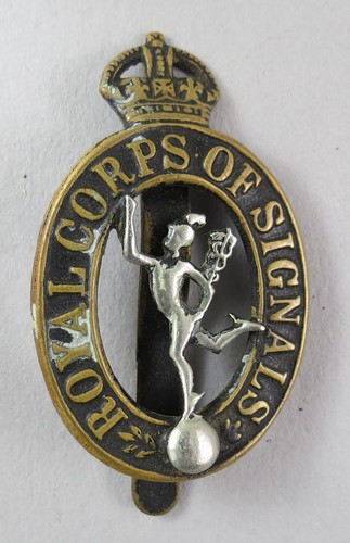 Military metal c badge - military, k/c