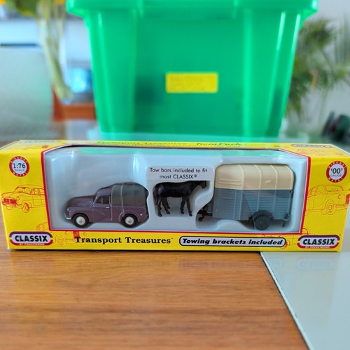 Classix horsebox single - single, axle