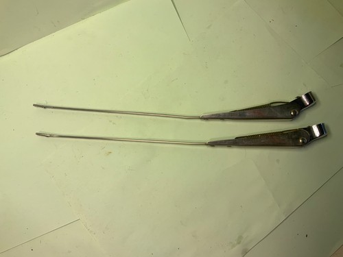 BR.546431 car wiper arms