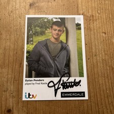 Fred Kettle Dylan Penders Hand