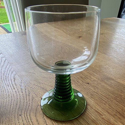 Clear glass goblet - clear,