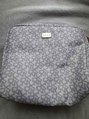 Travel cosmetic bag dkny - .,