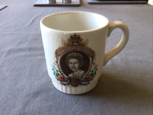 Queen elizabeth silver - queen,