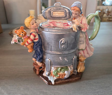 Ceramic Teapot Old Fashioned