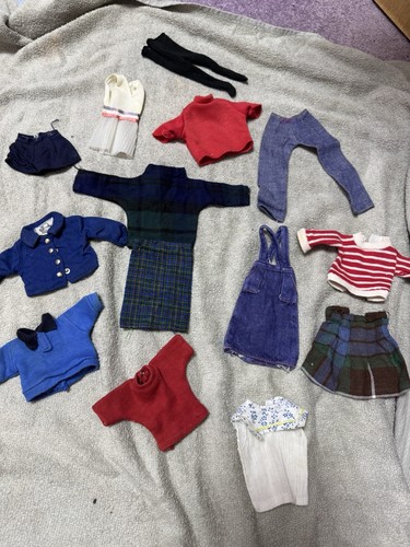 Vintage sindy clothes - vintage,