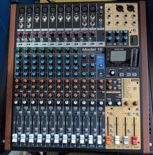 Tascam model multitrack - model,