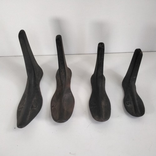 Cast iron shoe - last, set