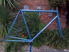 W.B.HURLOW time trial frameset