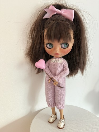 Blythe doll free hand - blythe,