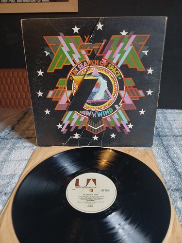 Hawkwind in search of - -, x