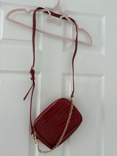 Red croc crossbody - croc, bag,
