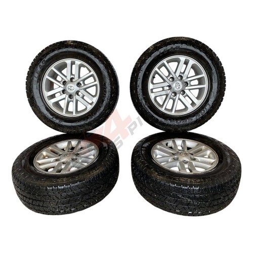 Toyota hilux set - toyota, of