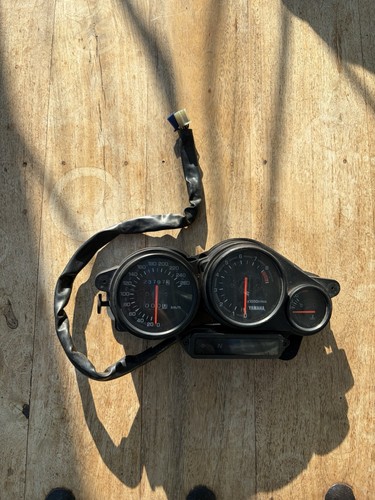 Yamaha trx 850 clocks kph - yamaha,