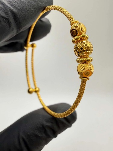 22ct solid gold 43g baby - 22ct,