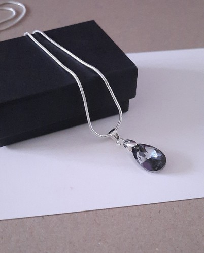 Black tear drop - black, made