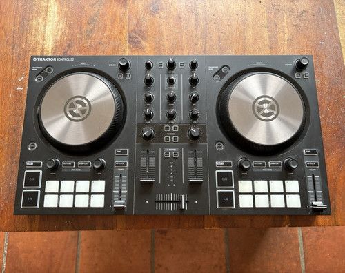 Traktor kontrol deck - traktor, s2