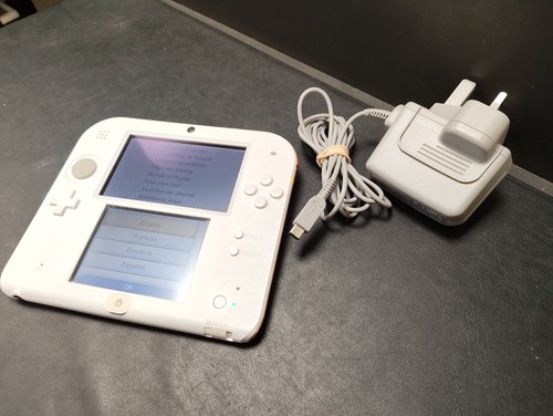 Nintendo 2ds console with - nintendo,