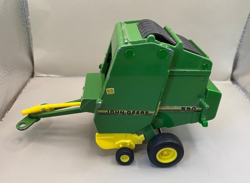Britains john deere 990 round - britains,